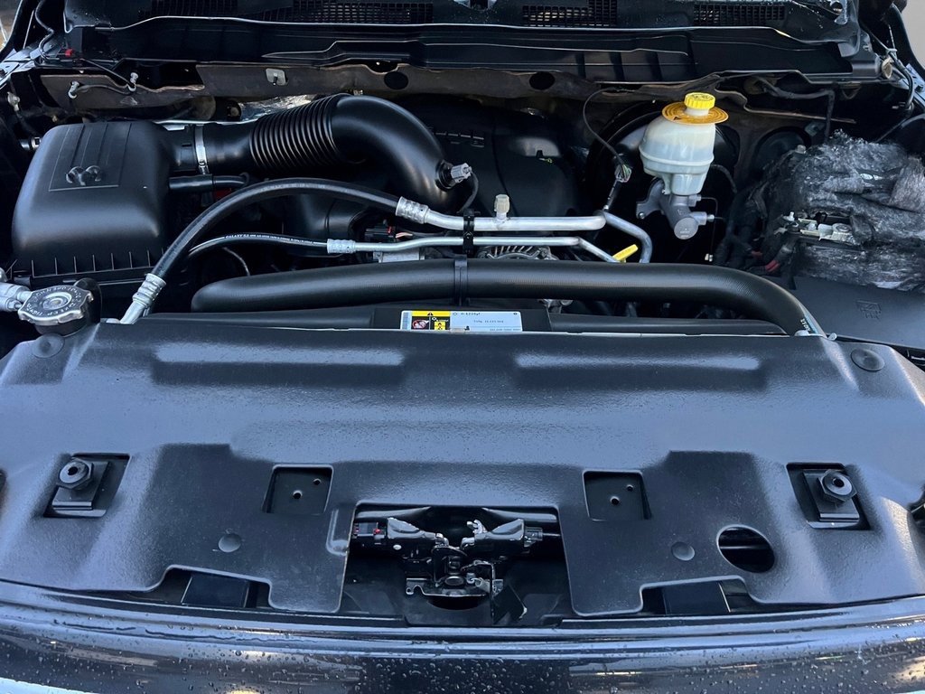 Used 2015 RAM 1500 Sport image 43