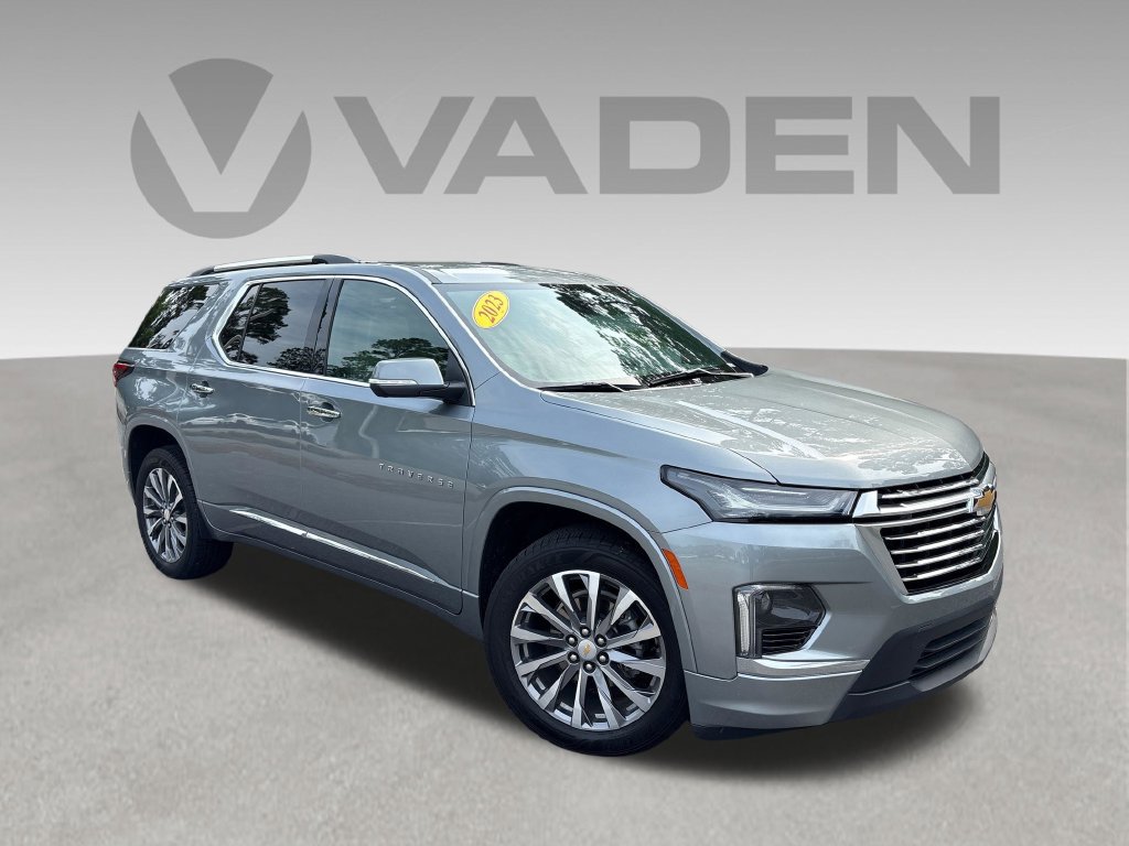Used 2023 Chevrolet Traverse Premier FWD image 37