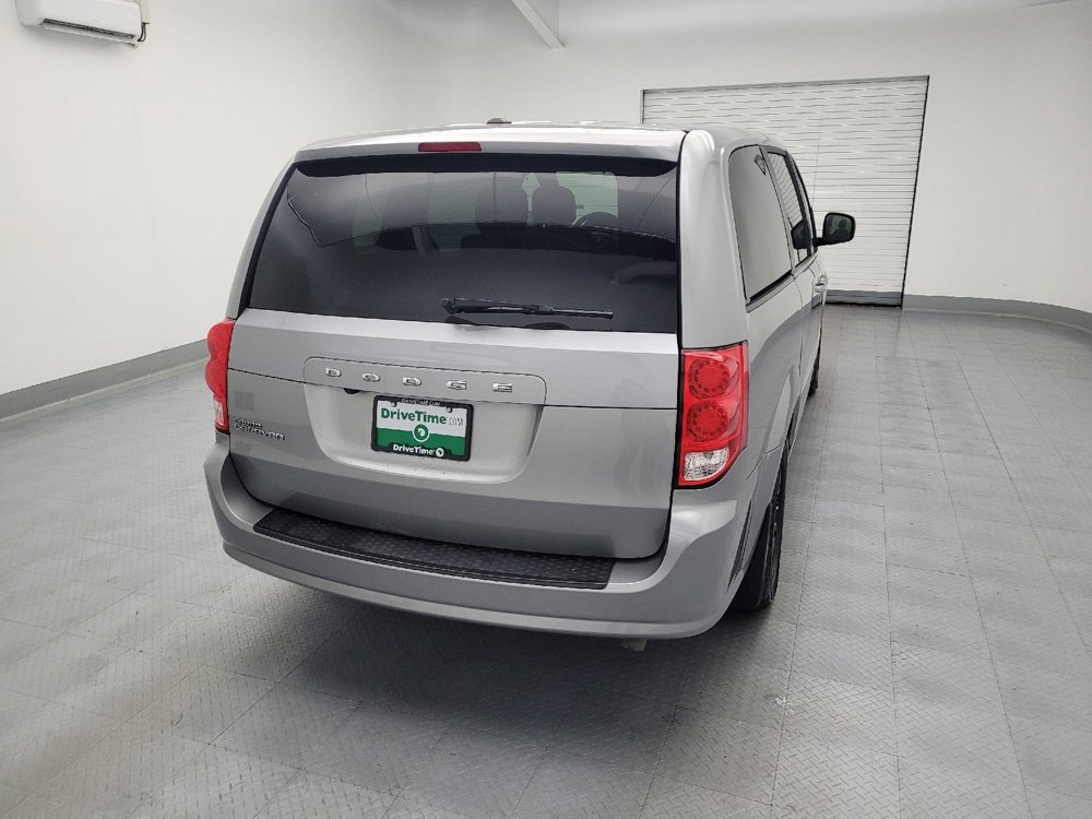 Used 2016 Dodge Grand Caravan SE FWD image 7
