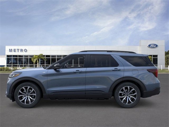 New 2026 Ford Explorer ST-Line w/ Premium Package image 3