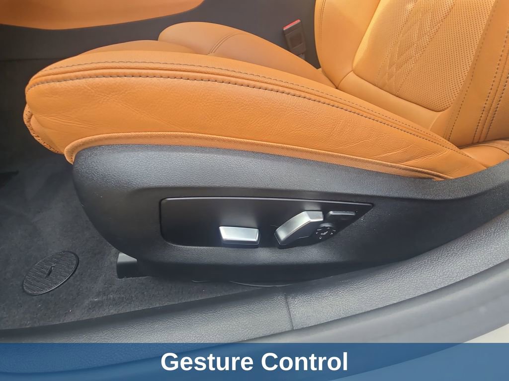 Used 2022 BMW 530i w/ M Sport Package RWD image 23