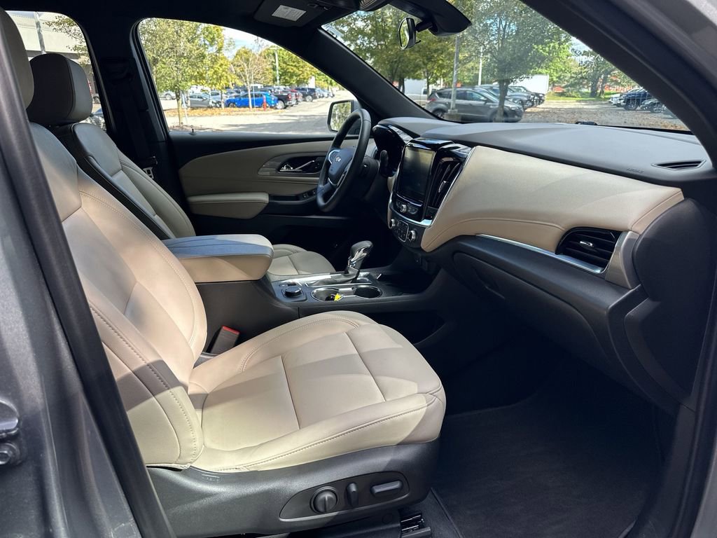 Certified 2023 Chevrolet Traverse LT image 29
