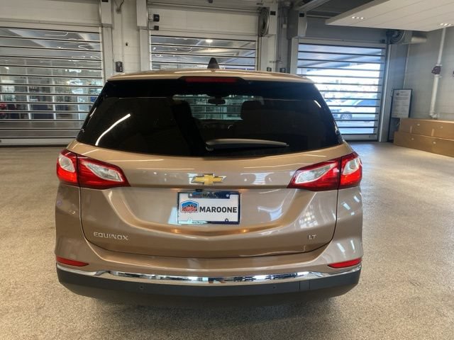 Used 2018 Chevrolet Equinox LT FWD image 6