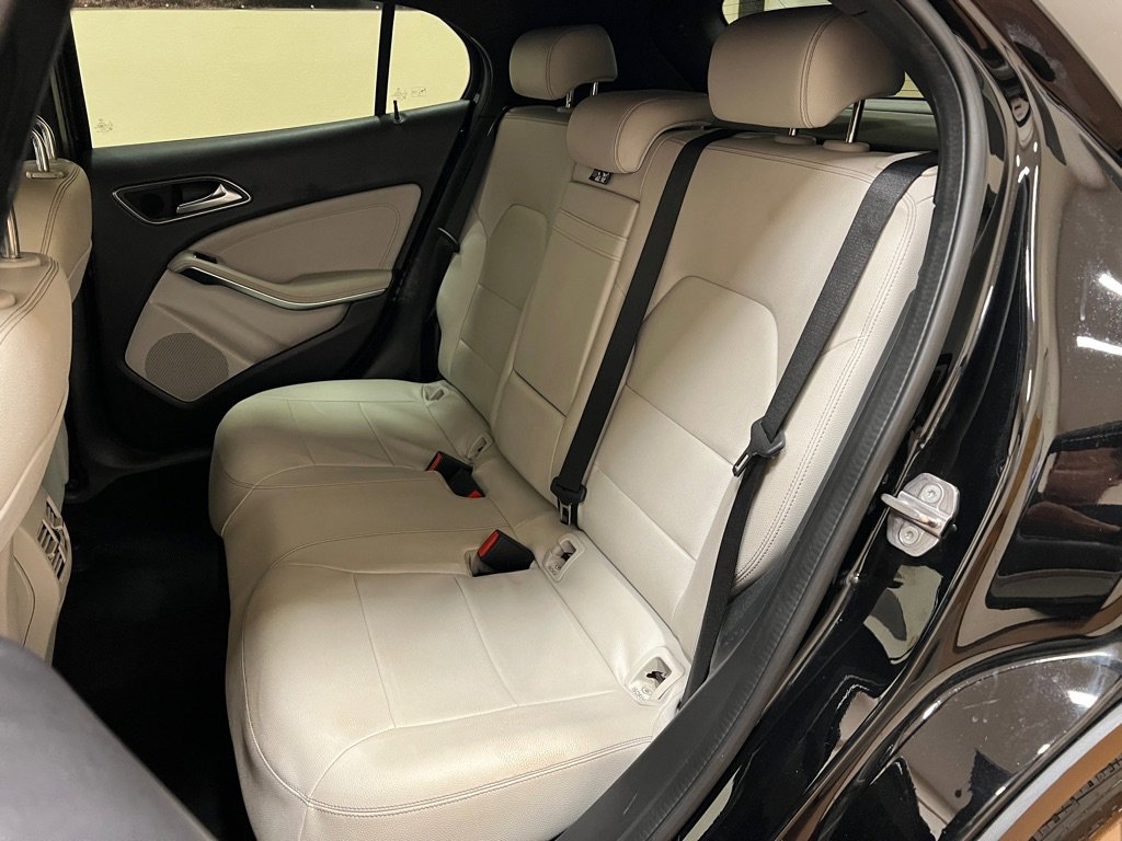 Used 2020 Mercedes-Benz GLA 250 image 29