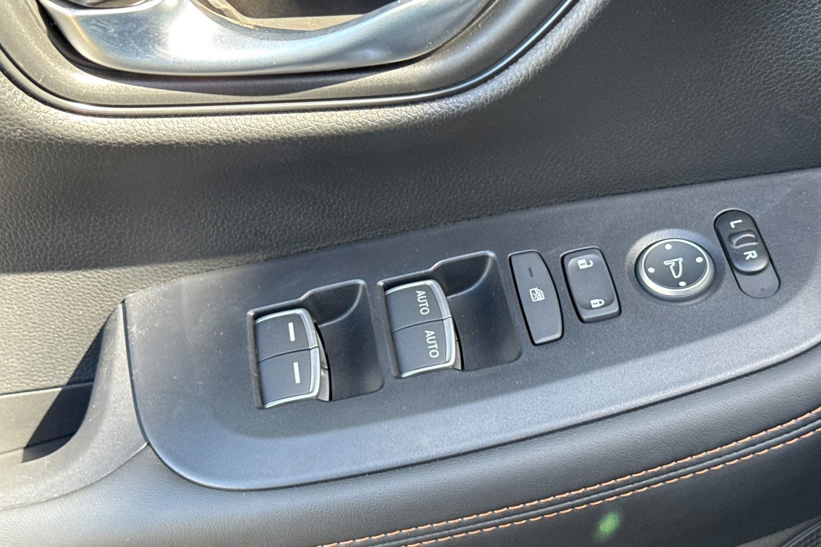 Certified 2026 Honda HR-V Sport image 13