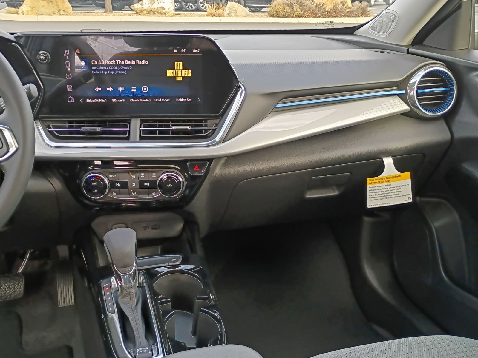 New 2026 Chevrolet Trax LT w/ Sunroof Package image 26