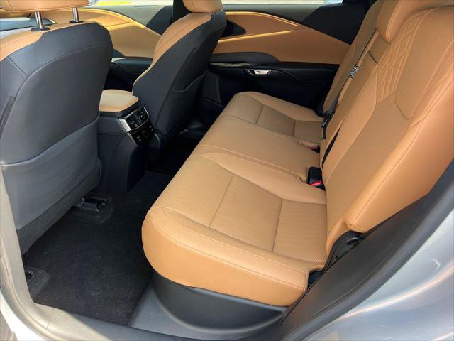 Certified 2025 Lexus RX 350 Premium w/ Accessory Package (Z1) FWD image 21