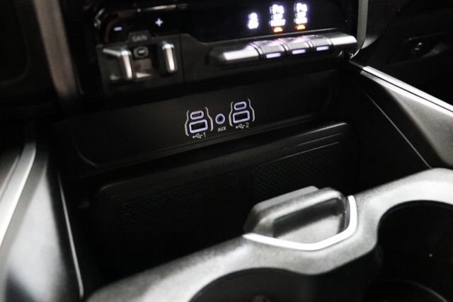 Used 2025 RAM 1500 Big Horn AWD/4WD image 33