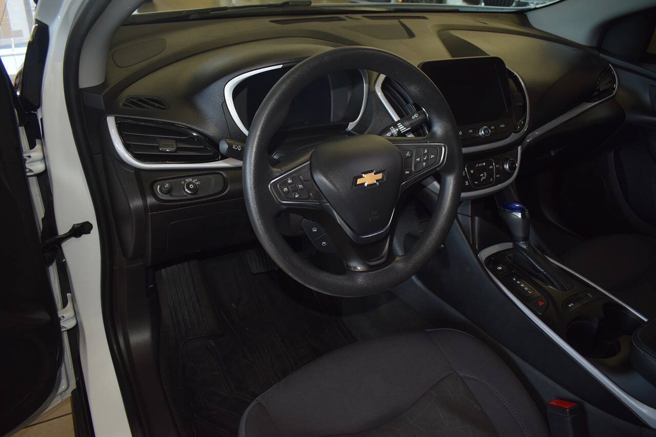 Used 2018 Chevrolet Volt LT FWD image 22