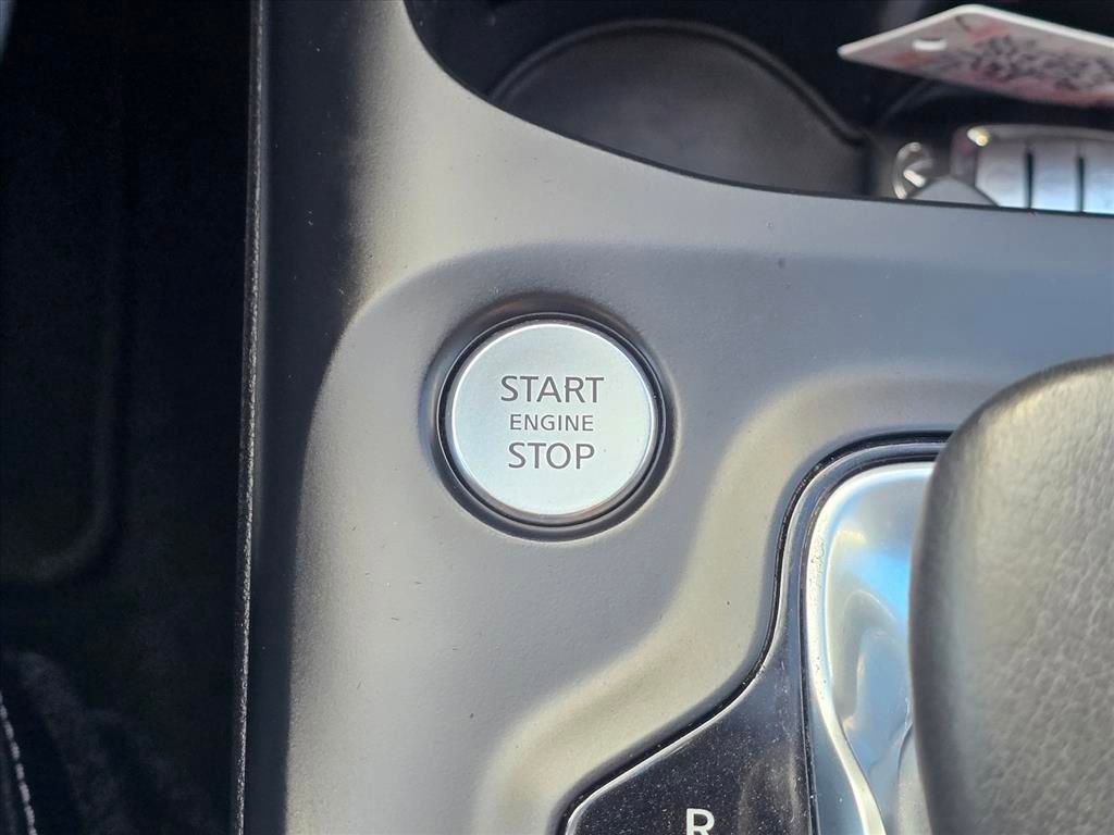 Used 2021 INFINITI QX50 Essential w/ Convenience Package image 16