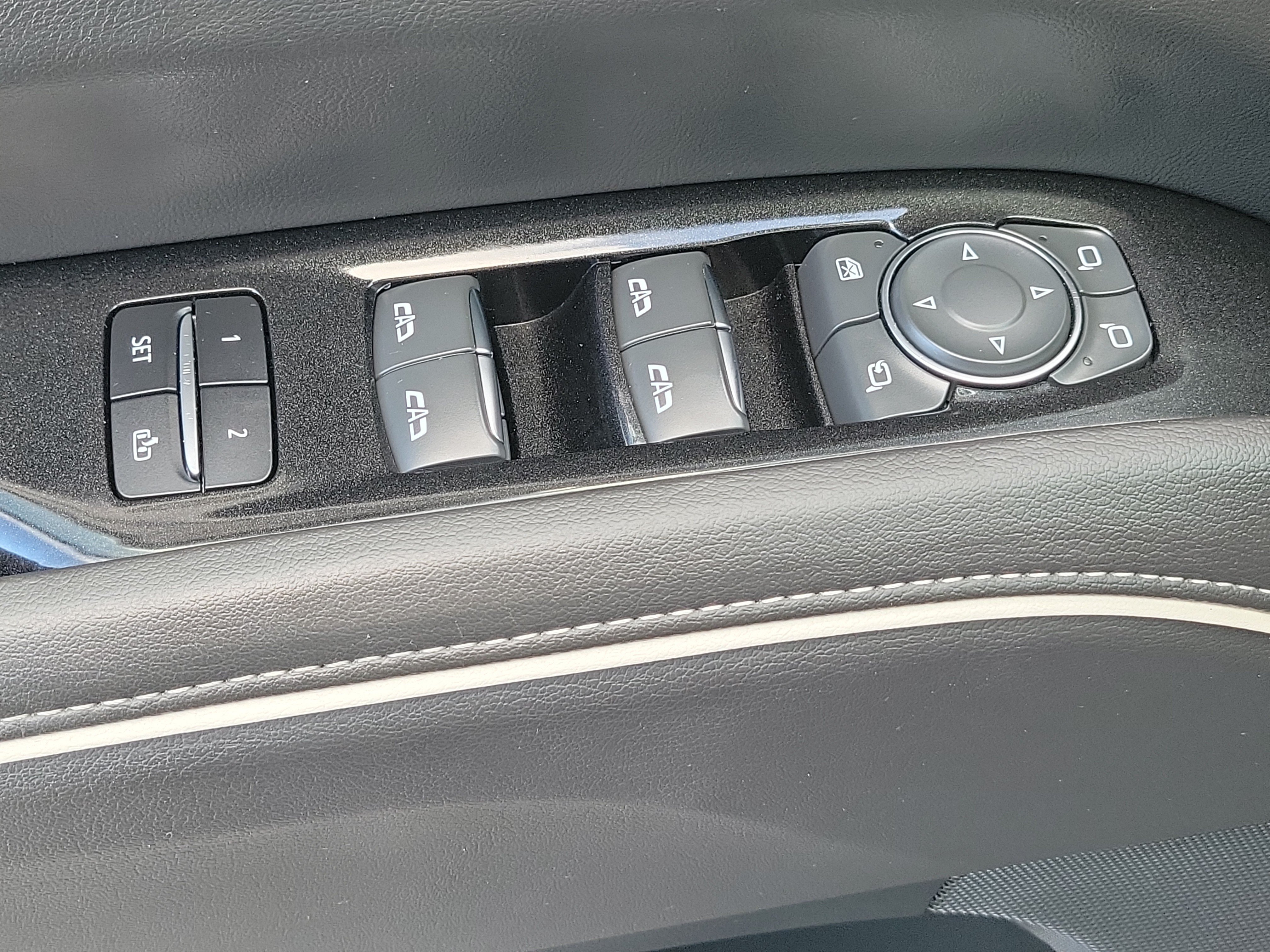 Used 2021 Cadillac Escalade Sport w/ Driver Assist Tech Package RWD image 36