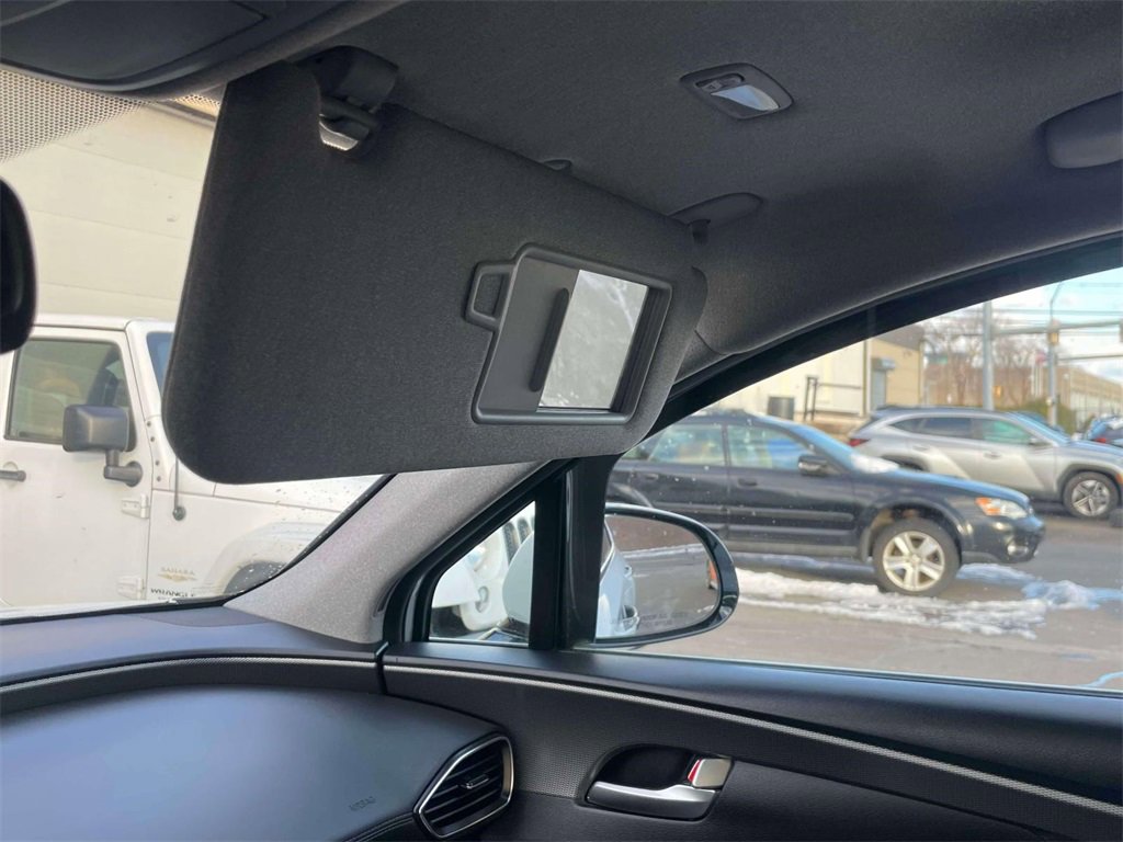 Used 2020 Hyundai Santa Fe Limited image 33