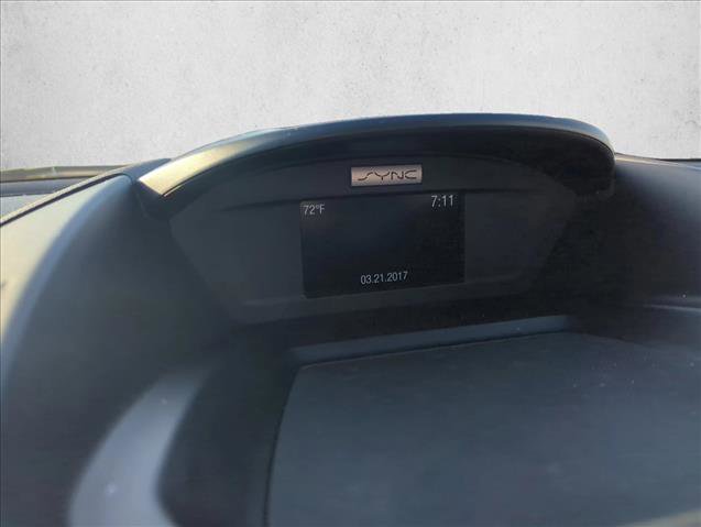 Used 2017 Ford Escape SE w/ SE Cold Weather Package AWD/4WD image 19