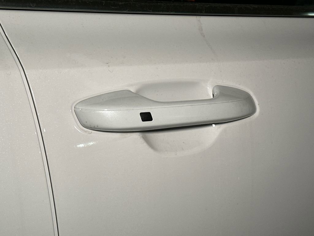 New 2026 Kia Sorento S image 8