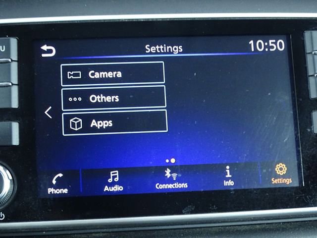 Used 2019 Nissan Kicks SR image 29