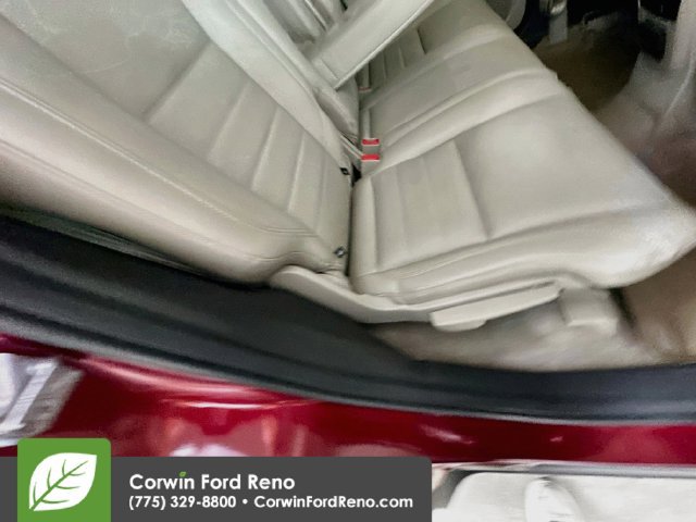 Used 2016 Ford Escape Titanium w/ Equipment Group 301A AWD/4WD image 32