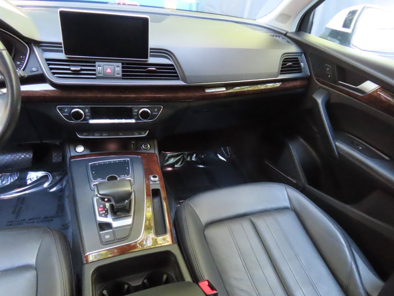 Used 2020 Audi Q5 2.0T Premium Plus w/ Premium Plus Package AWD/4WD image 12
