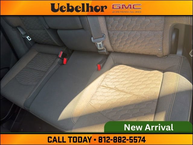 Used 2018 Chevrolet Equinox LT w/ Sun & Infotainment Package FWD image 18