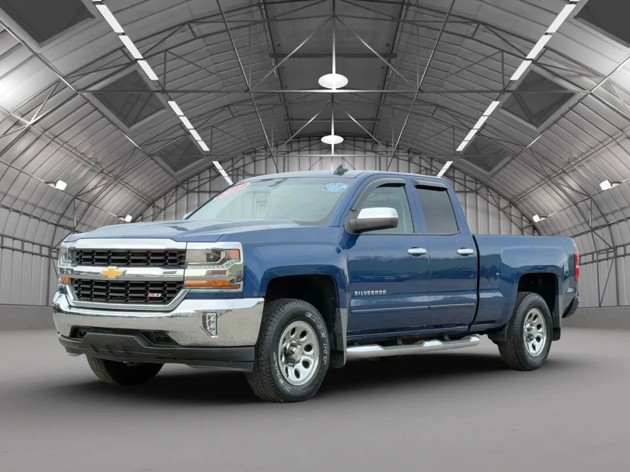 Used 2017 Chevrolet Silverado 1500 LT w/ All Star Edition AWD/4WD image 3