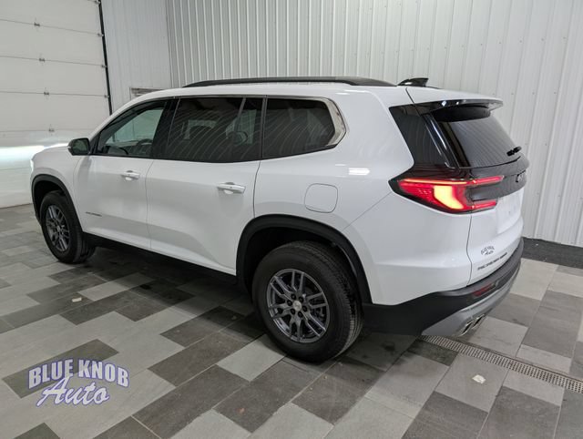 Used 2025 GMC Acadia Elevation AWD/4WD image 2