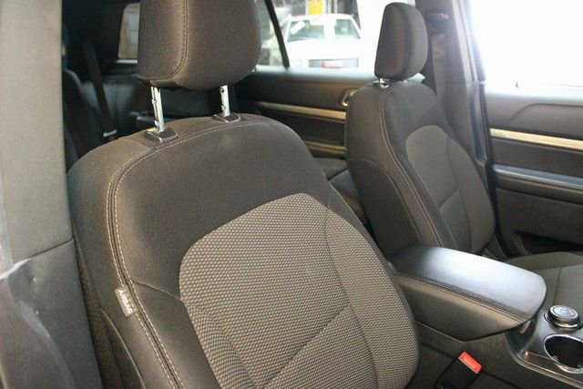 Used 2019 Ford Explorer XLT w/ Safe & Smart Package image 10