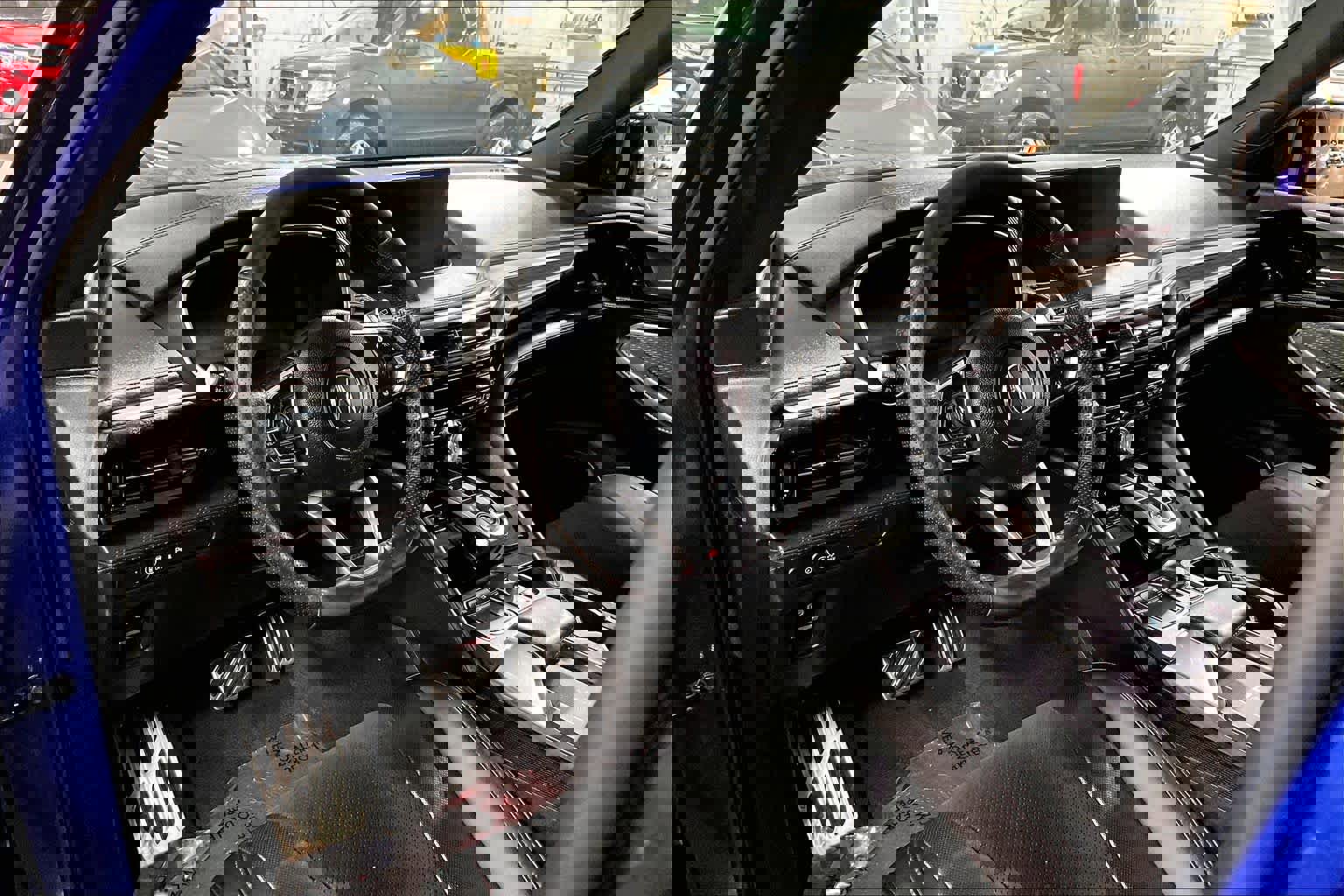 Used 2022 Acura MDX A-Spec image 17