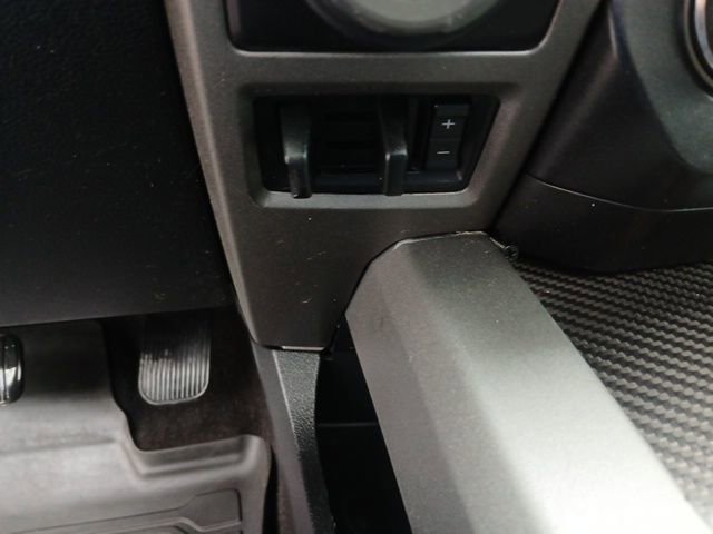 Used 2020 Ford F150 Raptor w/ Equipment Group 802A Luxury image 43