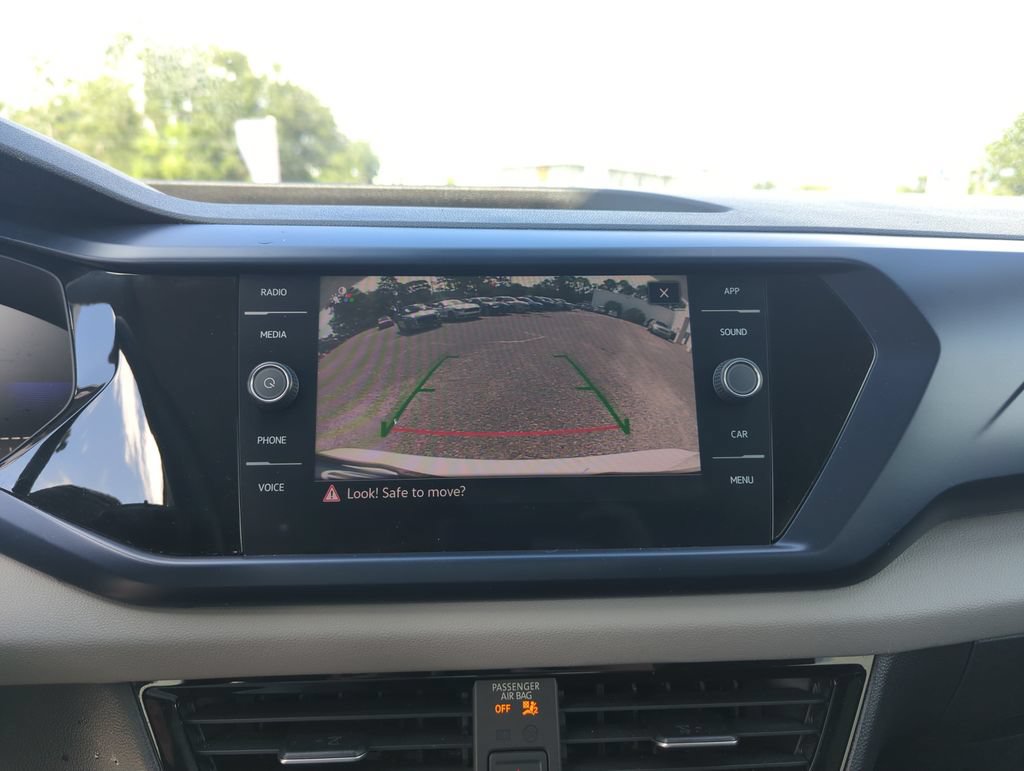 Certified 2023 Volkswagen Taos SE w/ Panoramic Sunroof Package FWD image 26