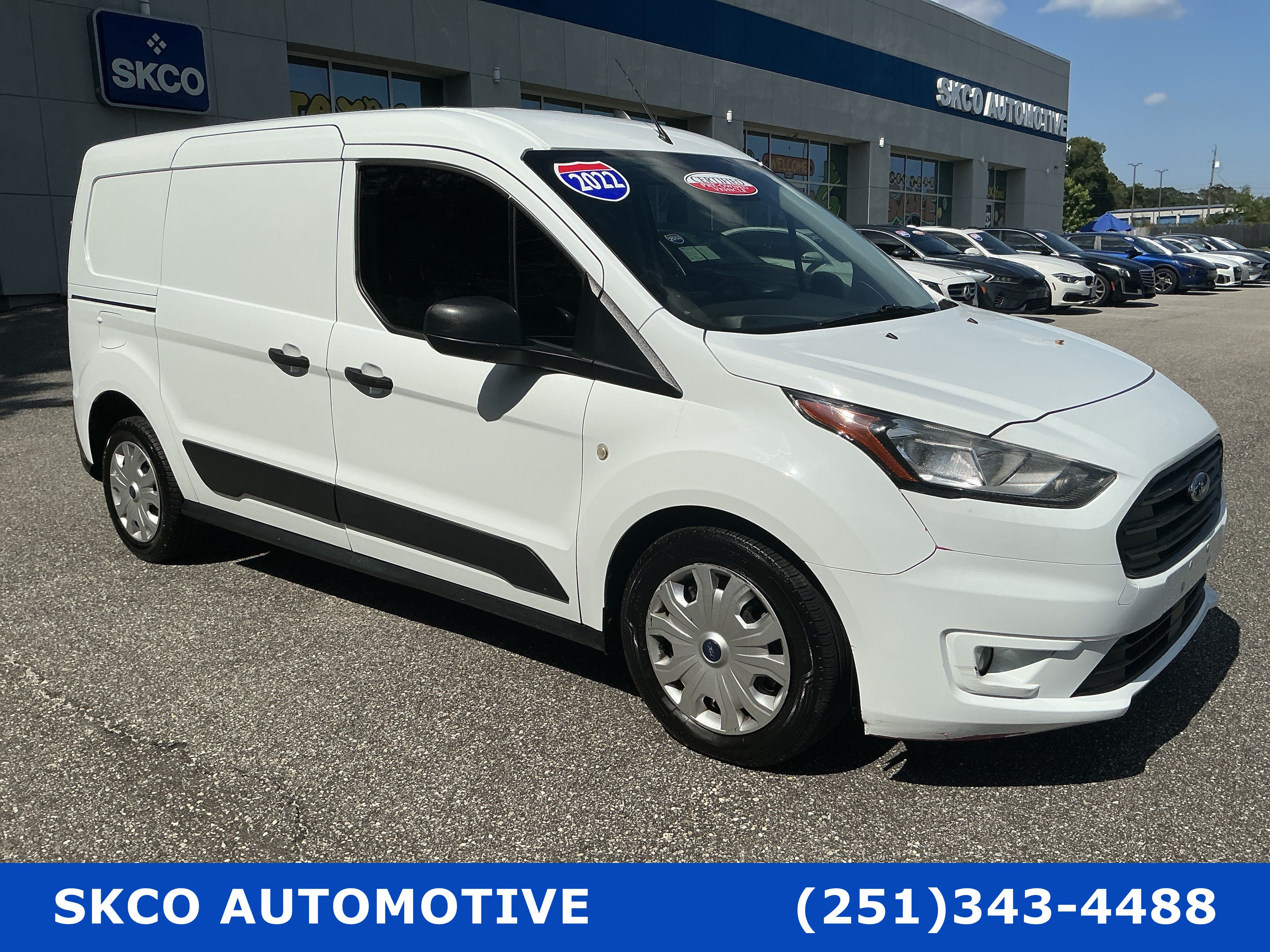 Used 2022 Ford Transit Connect XLT FWD image 7