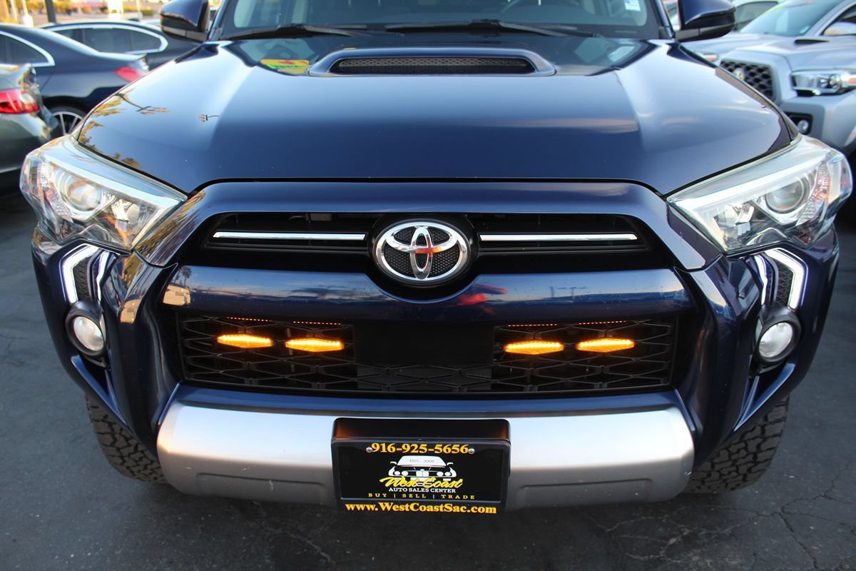 Used 2020 Toyota 4Runner TRD Off-Road w/ Wilderness Package AWD/4WD image 9