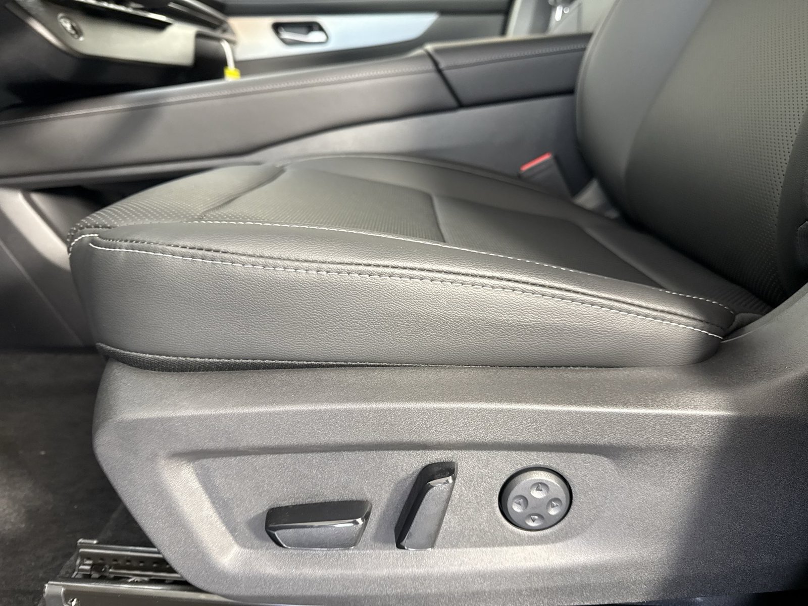 New 2026 Nissan Murano SL w/ Comfort Package AWD/4WD image 22
