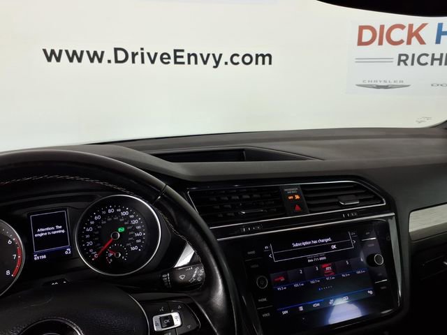 Used 2021 Volkswagen Tiguan SE R-Line w/ 3rd Row Seat Package image 23