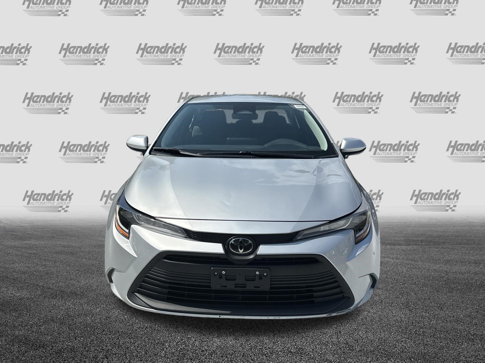 Used 2024 Toyota Corolla LE FWD image 3