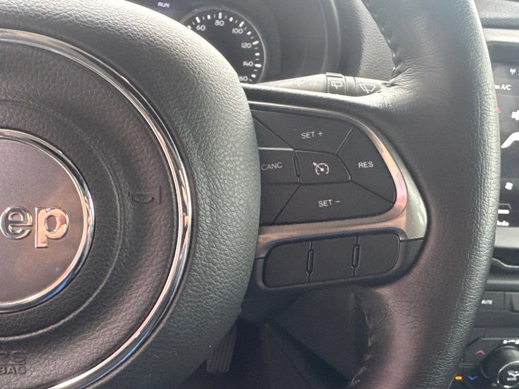 Used 2020 Jeep Renegade Limited w/ UConnect 8.4 Nav Group AWD/4WD image 37