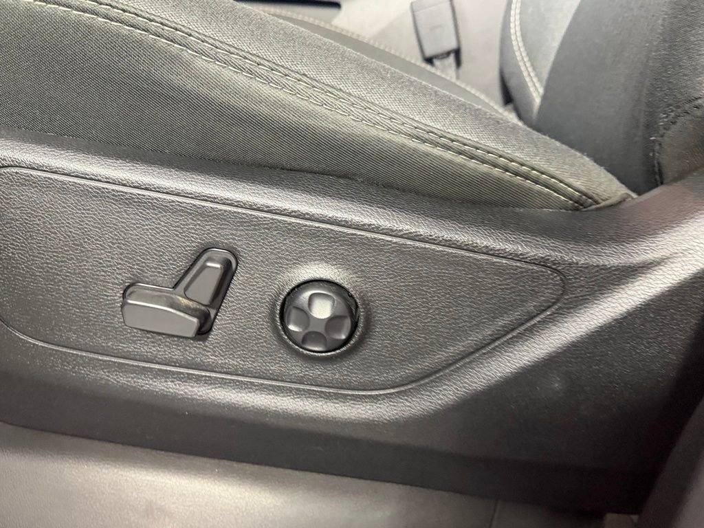 Used 2021 RAM 1500 Big Horn image 23