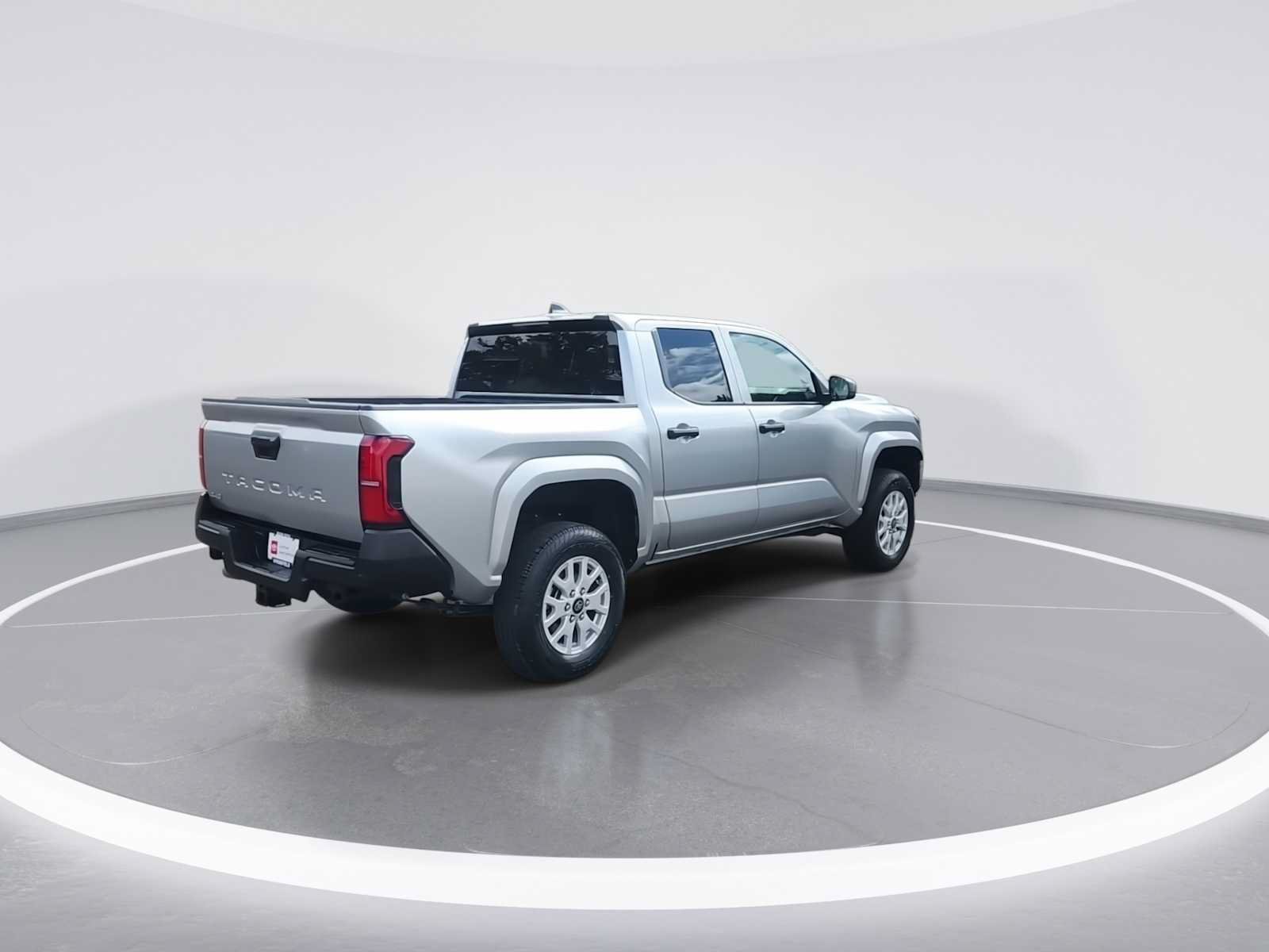 Certified 2024 Toyota Tacoma SR w/ SR Upgrade Package AWD/4WD image 8