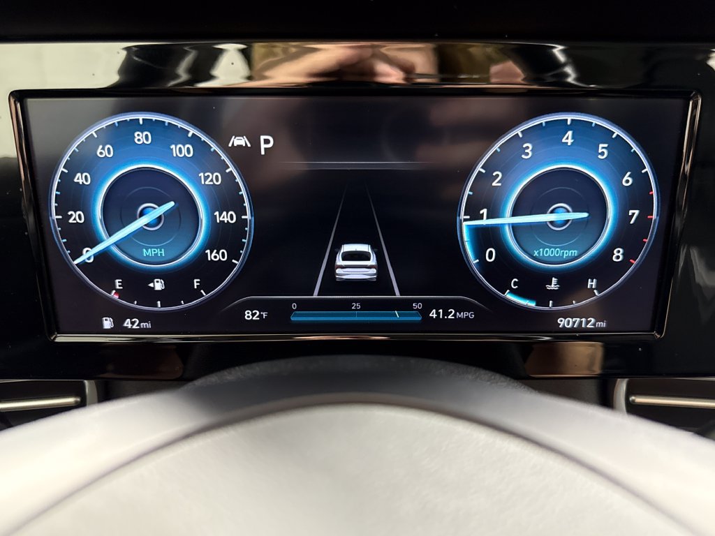 Used 2022 Hyundai Elantra SEL w/ Convenience + Premium Package FWD image 17