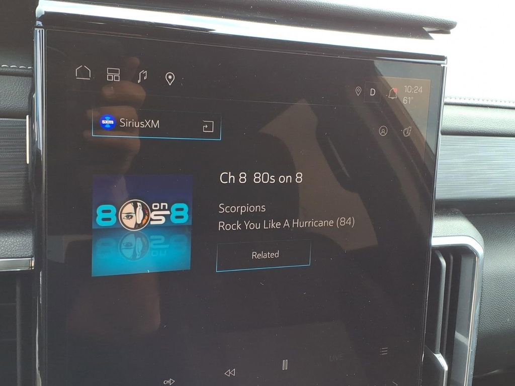 Used 2025 GMC Acadia Elevation image 15