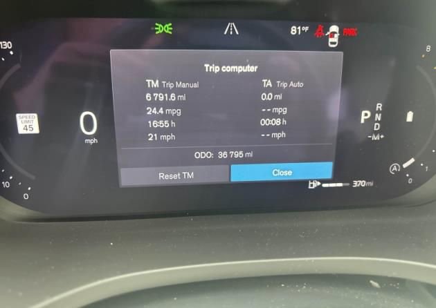 Used 2023 Volvo XC60 B5 Plus w/ Climate Package AWD/4WD image 14