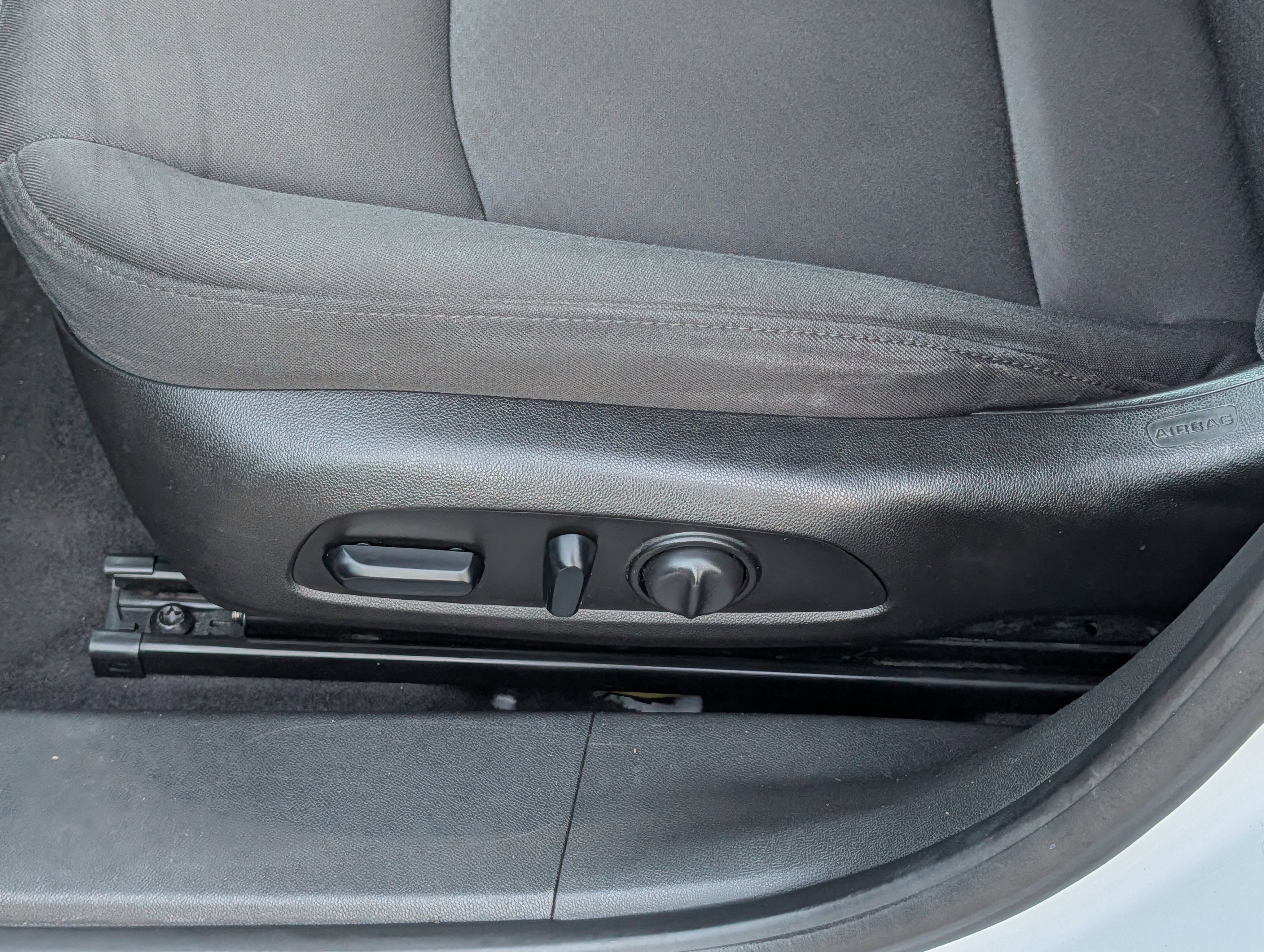 Used 2018 Chevrolet Malibu LT image 19