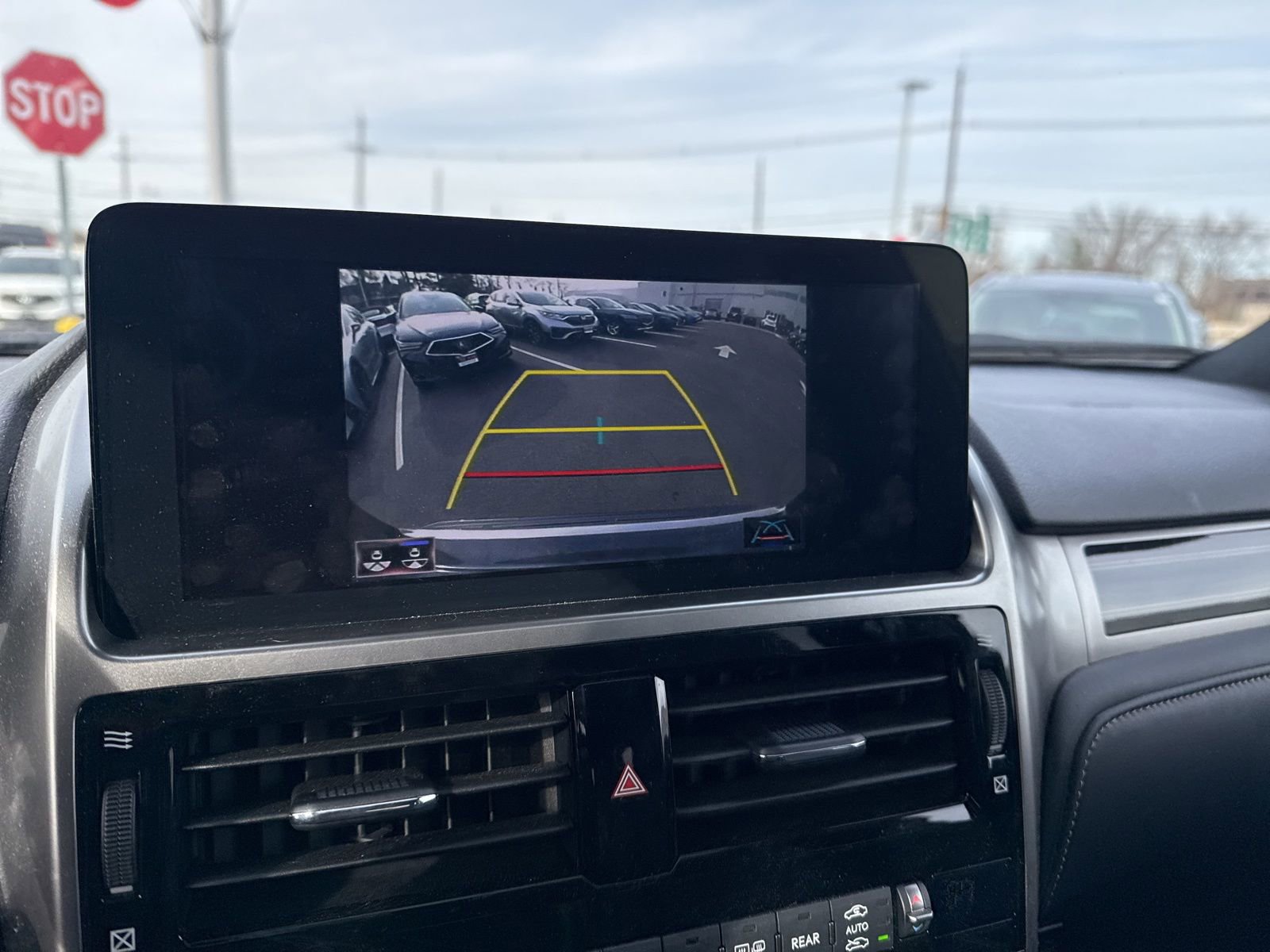 Used 2023 Lexus GX 460 Premium image 9