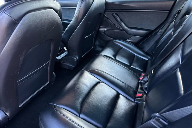 Used 2018 Tesla Model 3 Mid Range image 13