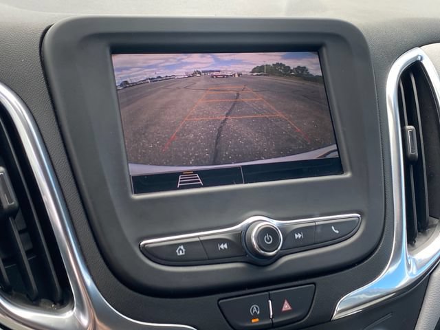Used 2022 Chevrolet Equinox LS w/ Driver Confidence II Package AWD/4WD image 11