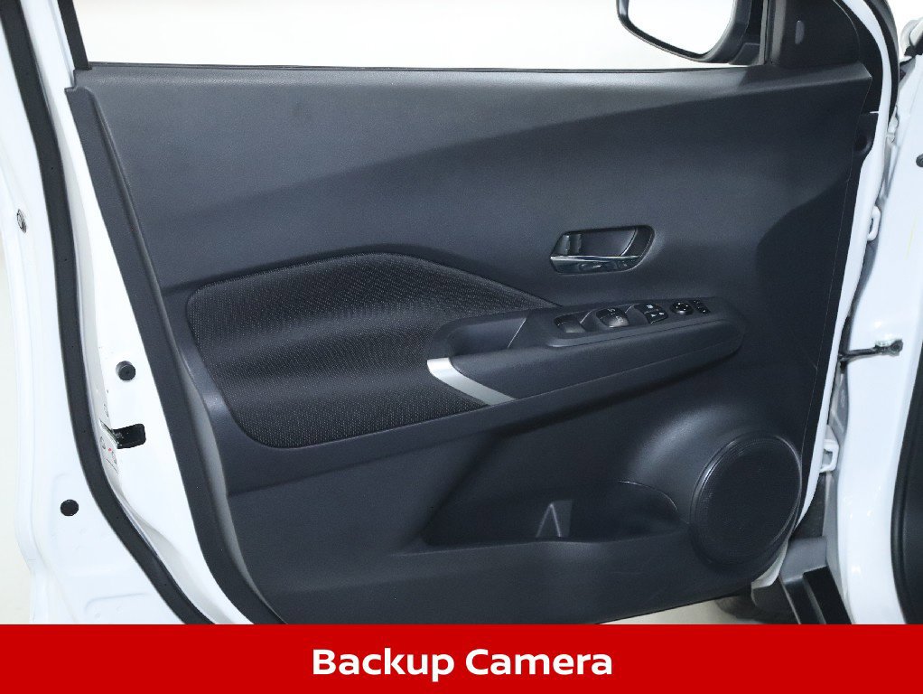 Certified 2023 Nissan Kicks SV FWD image 17