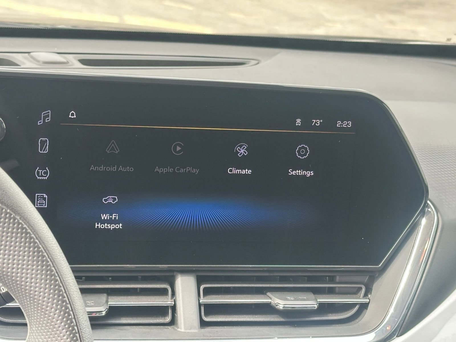 Used 2025 Chevrolet Trax LT image 20