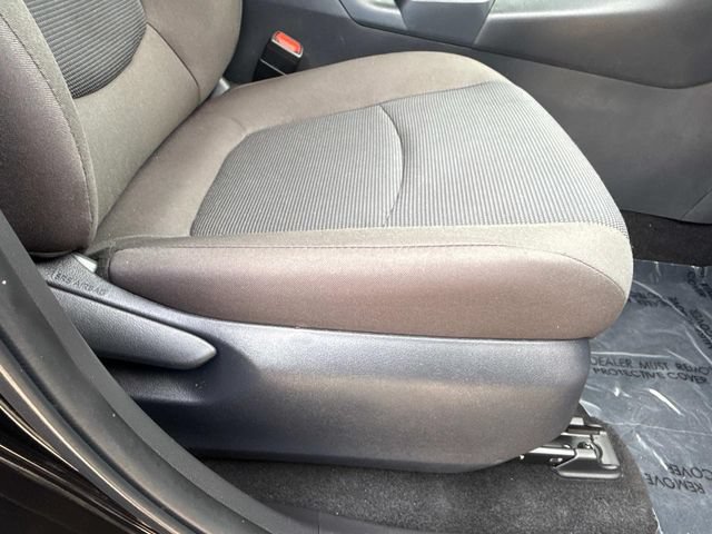 Used 2025 Toyota RAV4 LE FWD image 15