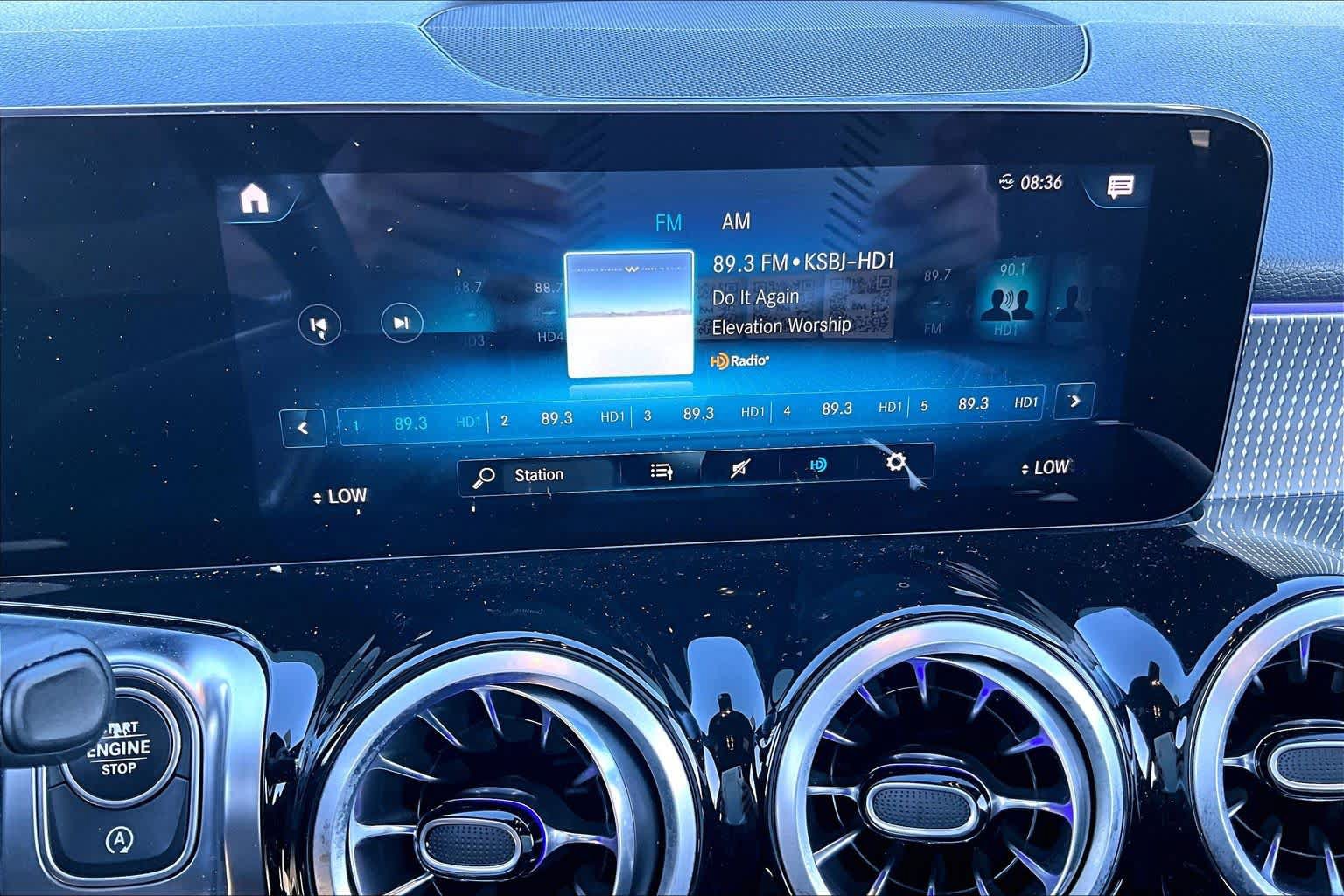 Used 2022 Mercedes-Benz GLB 250 image 31