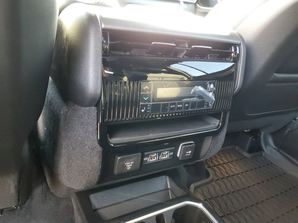 New 2025 Jeep Wagoneer Series II w/ Convenience Group I image 16