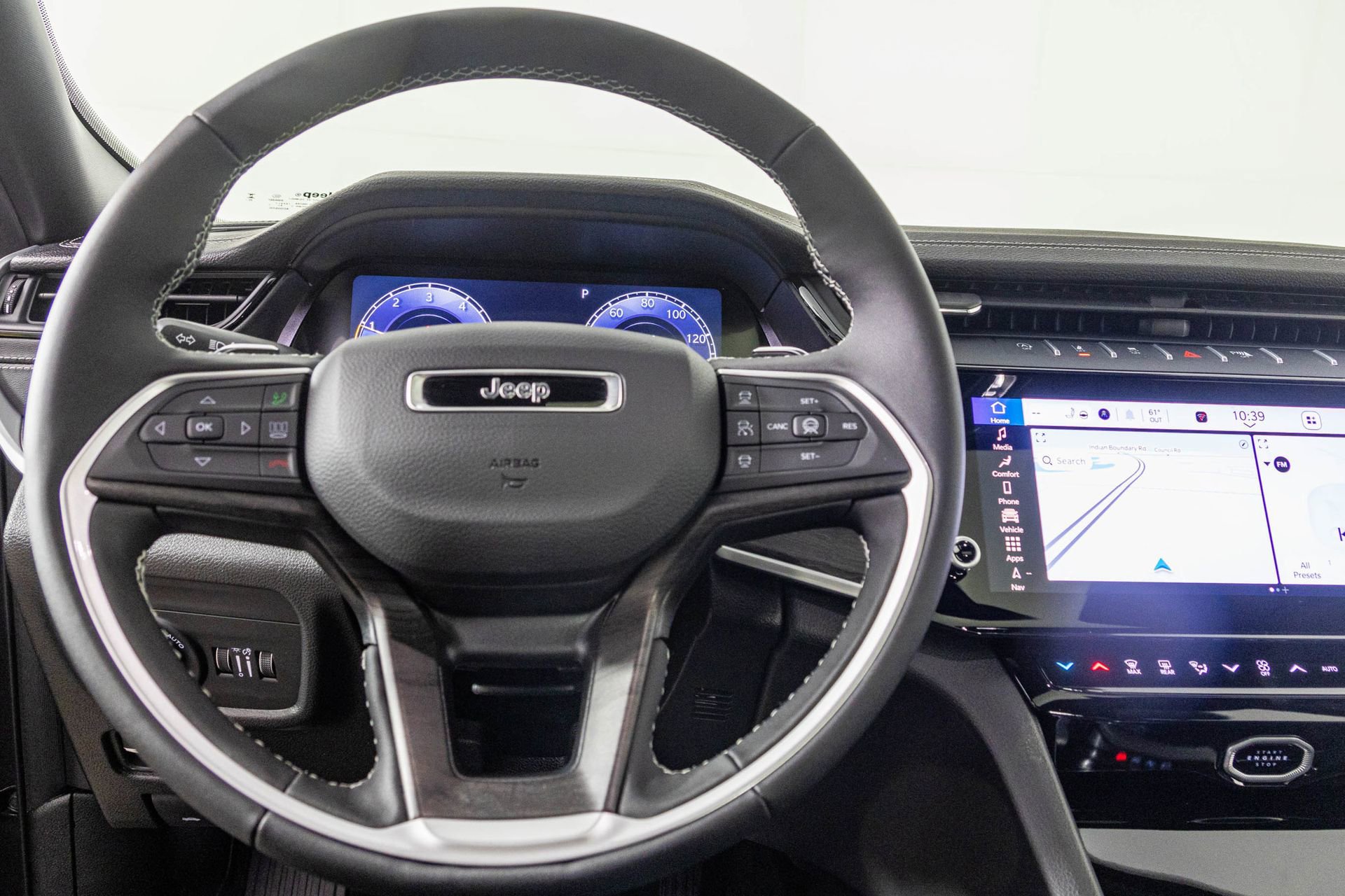 New 2026 Jeep Grand Cherokee Altitude image 31