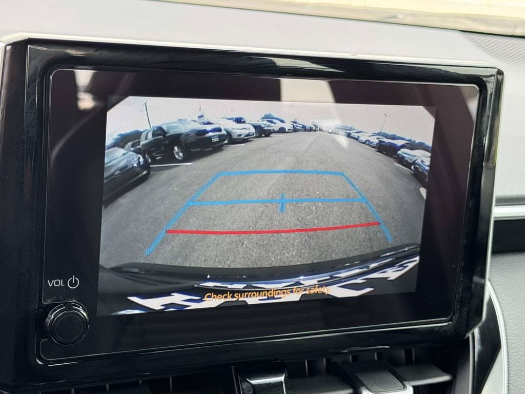 Used 2024 Toyota Corolla XSE FWD image 4